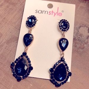 Navy dangle earrings